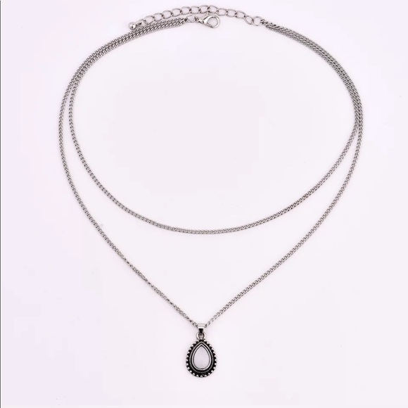 ✨Antiqued Water Drop Stone Pendant Necklace✨ - Picture 2 of 4